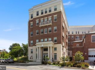 6803 Cameron Dr NW #314, Washington, DC 20012