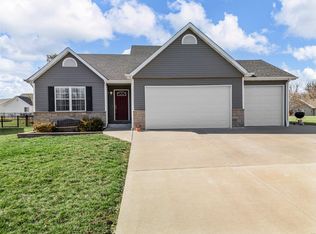 10829 Mahogany Dr, Foristell, MO 63348