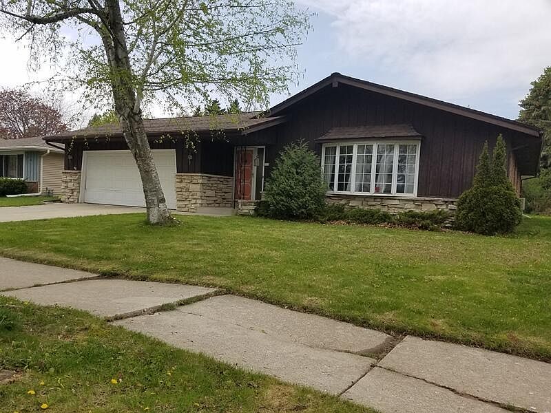1712 N 22nd St, Sheboygan, WI 53081 Zillow