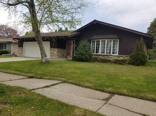 1712 N 22nd St, Sheboygan, WI 53081