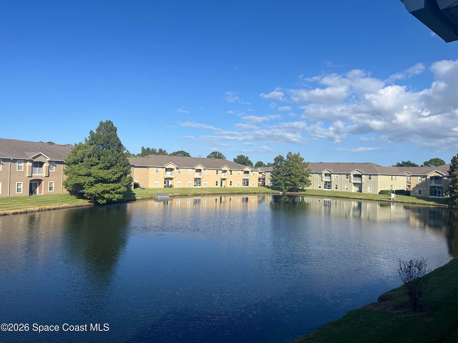 3 bed, 2.0 bath, 1473 sqft, $1,700 — Photo 1