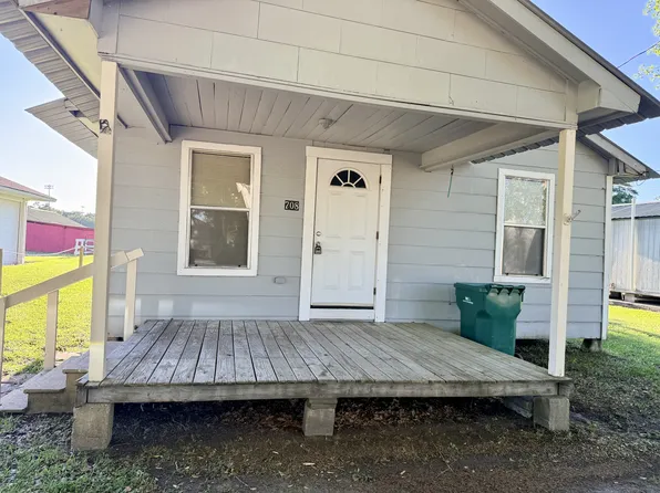 708 East St, Vinton, LA 70668