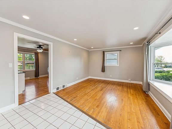 3rd image of 6145 Janes Ave
