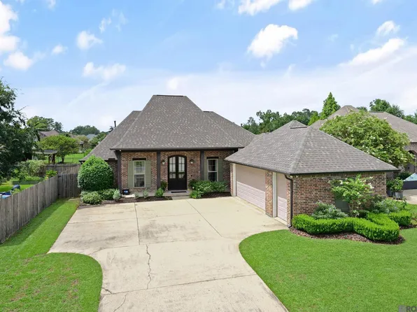 38086 Valley Woods Ct, Prairieville, LA 70769