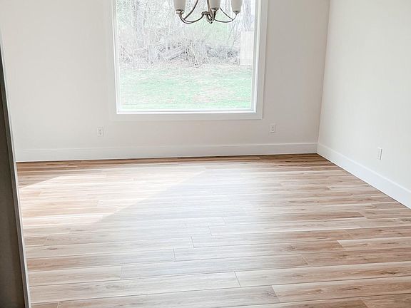 5th image of 3744 Katalla Dr