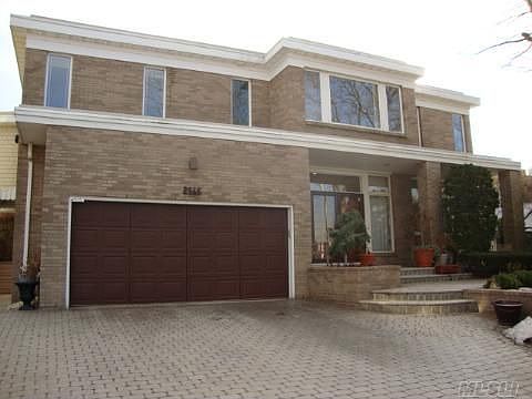 1st image of 2565 Glenn Dr