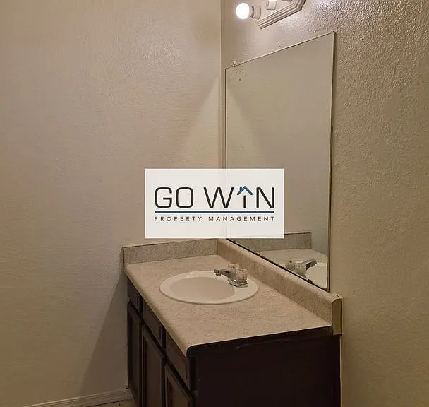 3006 E Granada Rd — Photo 7