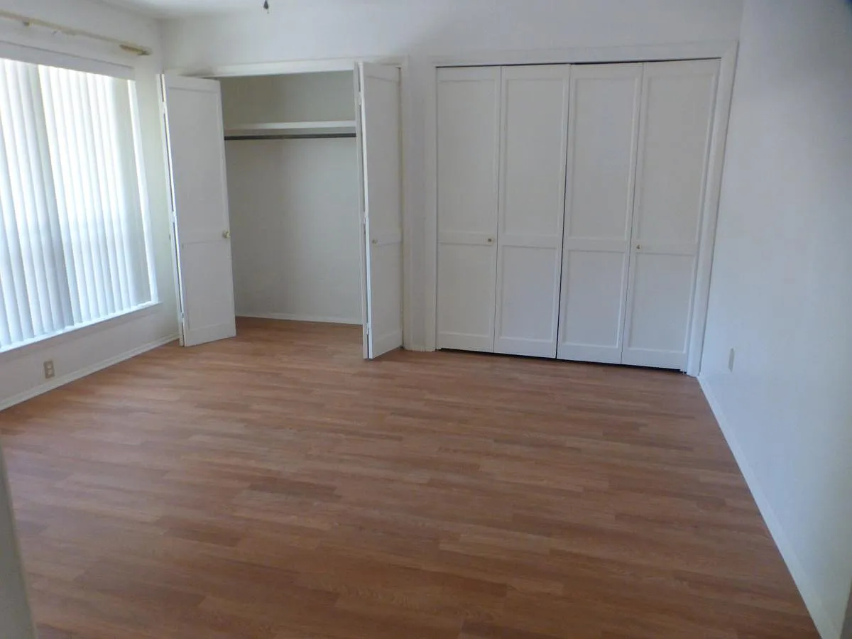 2 bed, 1350 sqft, $1,895 — Photo 2