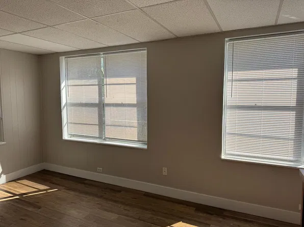 206 W Main St, Leesburg, FL