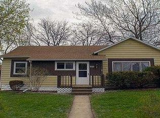 202 Oak Ave N, Onalaska, WI 54650