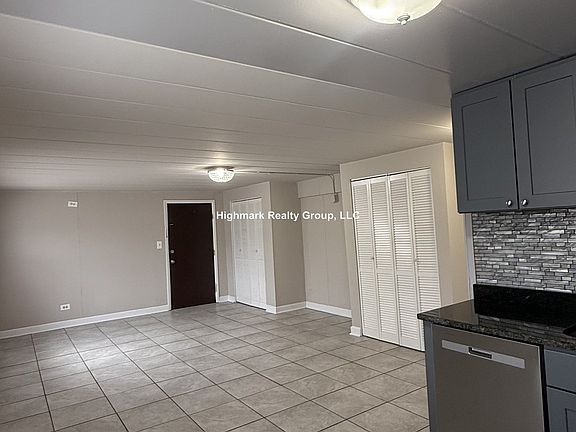 3rd image of 9632 Ivanhoe Ave #1OA