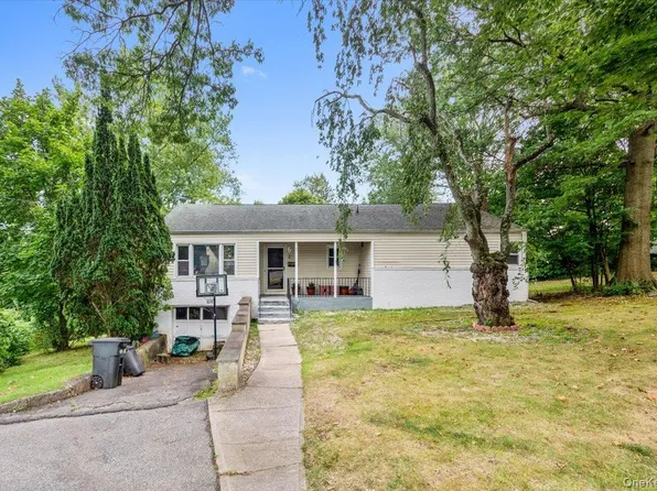 101 Cresthill Road, Yonkers, NY 10710