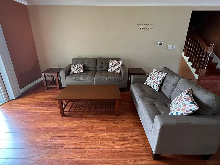 1102 Oakhorne Dr — Photo 21