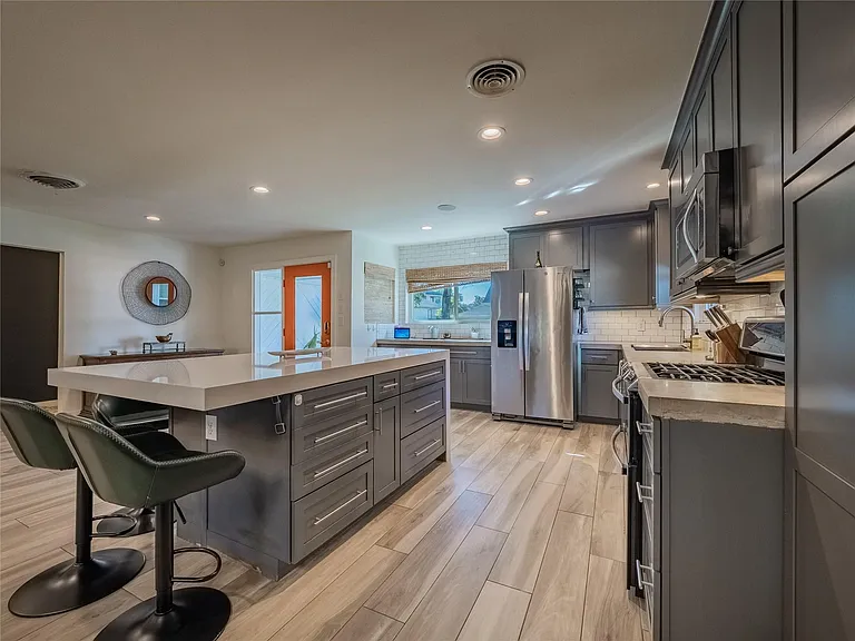 3010 Conway St — Photo 12