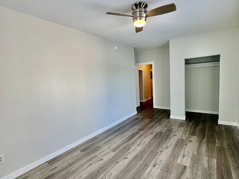 7524 Sepulveda Blvd — Photo 4
