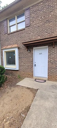 105 Royal Forest Ct Photo 1