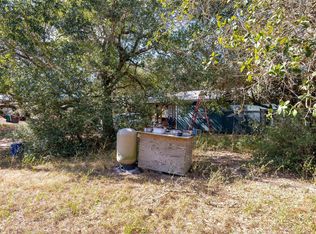 1060 Jessica Ln, Garwood, TX 77442