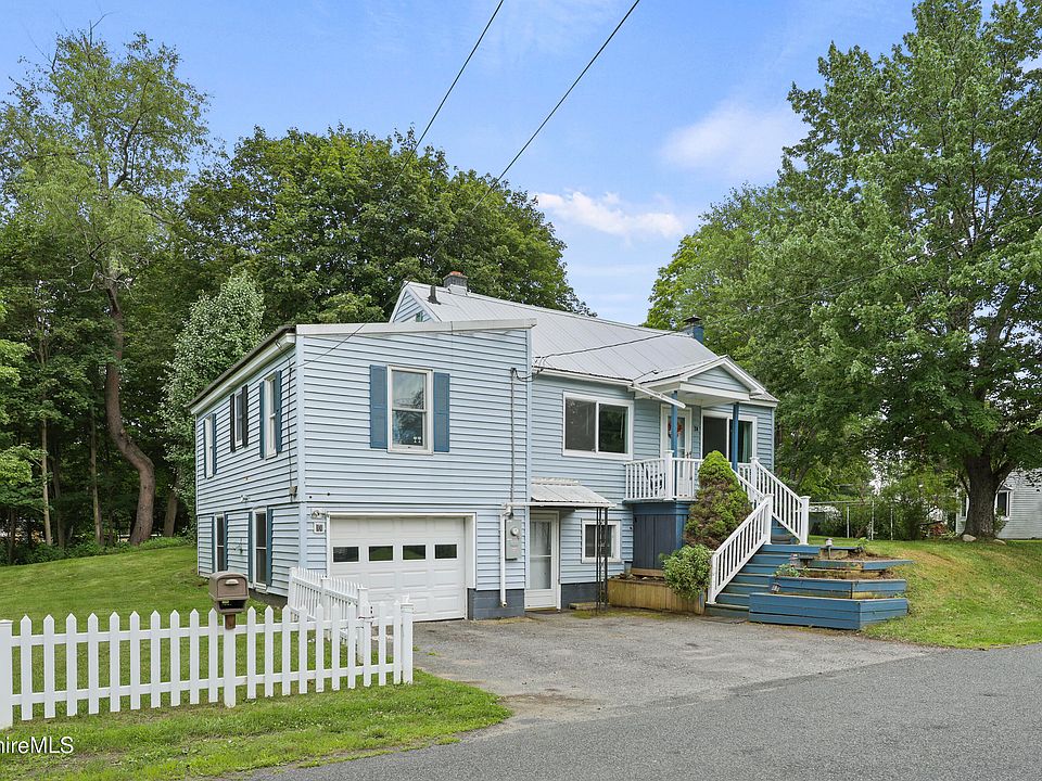 1st image of 20 White Oaks Rd