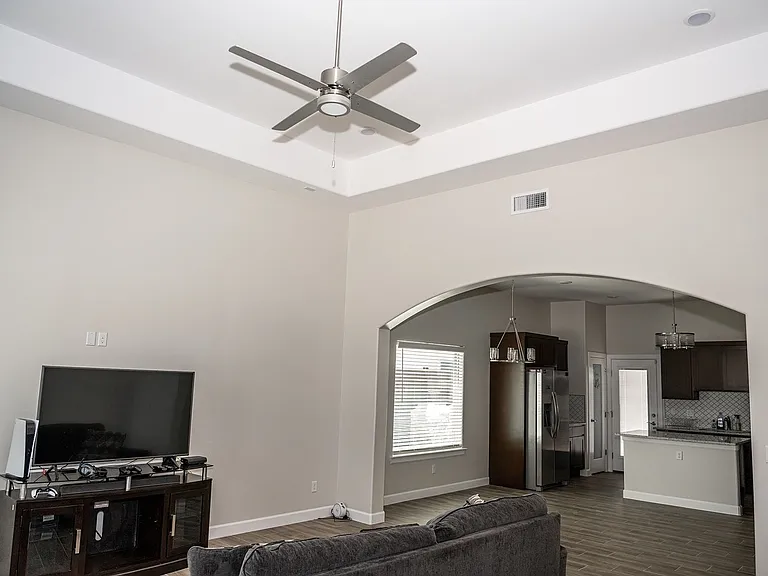 14757 Mike A Mendoza Ave — Photo 21