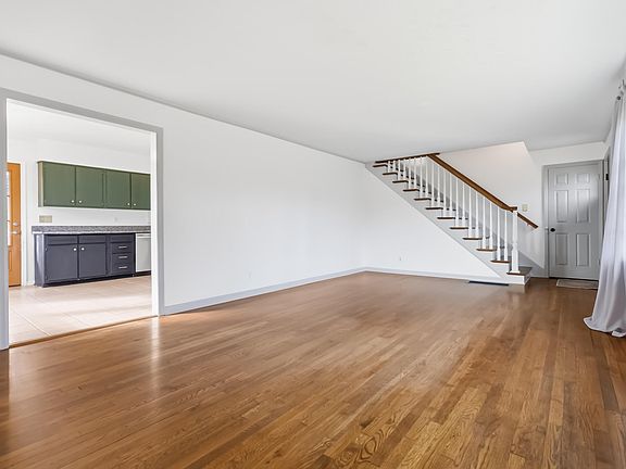5th image of 1705 Albemarle Rd