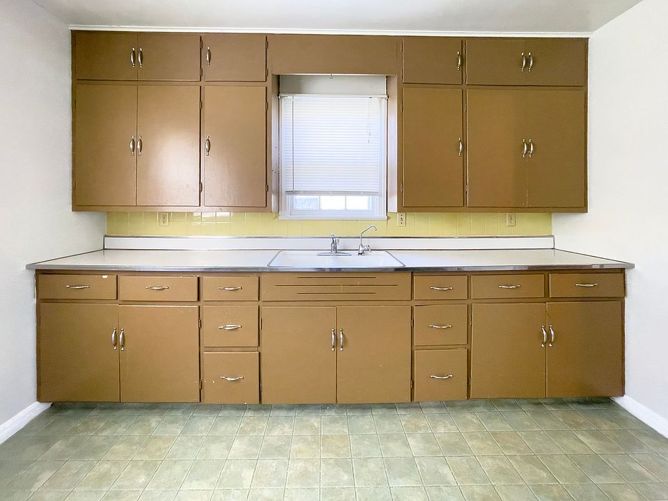 1st image of 2523 W Ethel Ave #2523