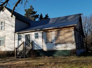 4684 N 1150 W, Medaryville, IN 47957