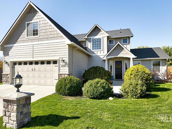 2nd image of 2335 S Rushmore Ct