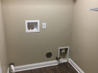 465 Burch St, Grand Ledge, MI 48837