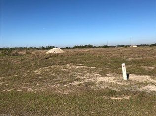 7005 Brazil Cir, Labelle, FL 33935