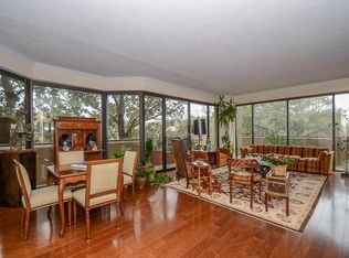 3350 McCue Rd APT 204, Houston, TX 77056