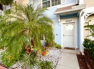 5027 Misty Canal Pl, Bradenton, FL 34203