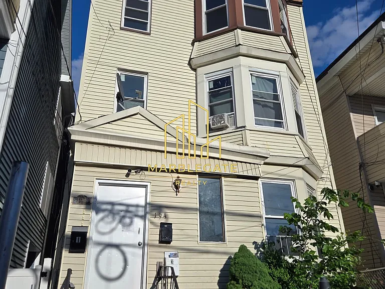 194 Fairmount Ave #33 — Photo 1
