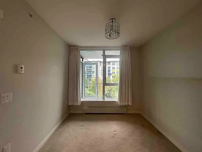 3281 E Kent Ave N #203 — Photo 5
