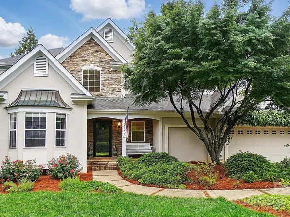 21300 Crown Lake Dr, Cornelius, NC 28031