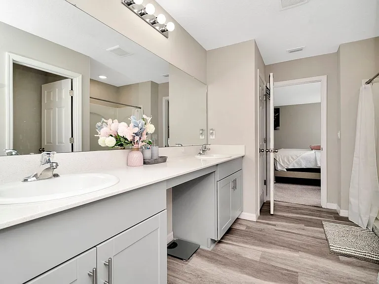 12811 Twin Bridges Dr — Photo 18