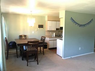 110 Stonehurst Blvd APT E, Freehold, NJ 07728