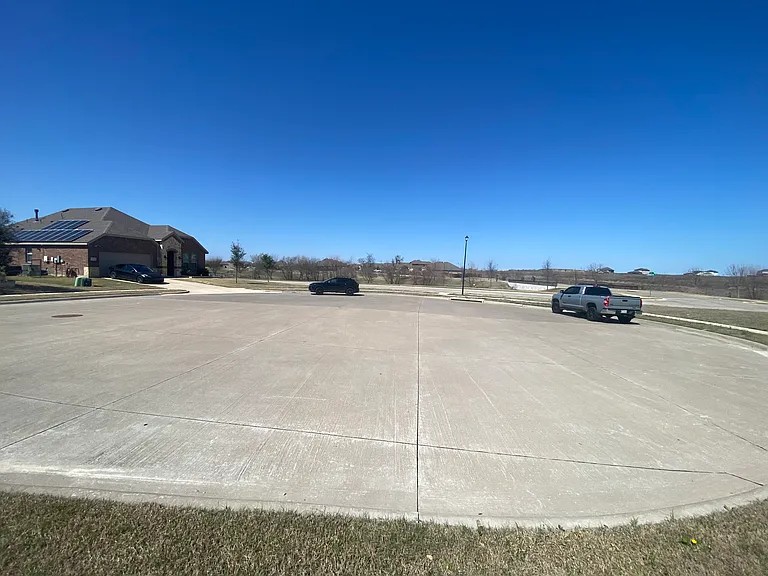 4005 Waterford Dr — Photo 35