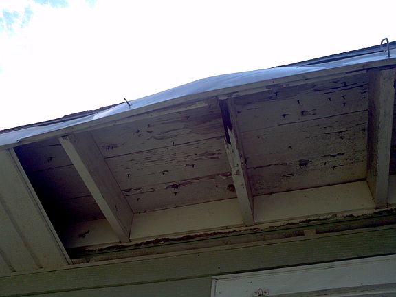 3rd image of 621 Sharon Dr