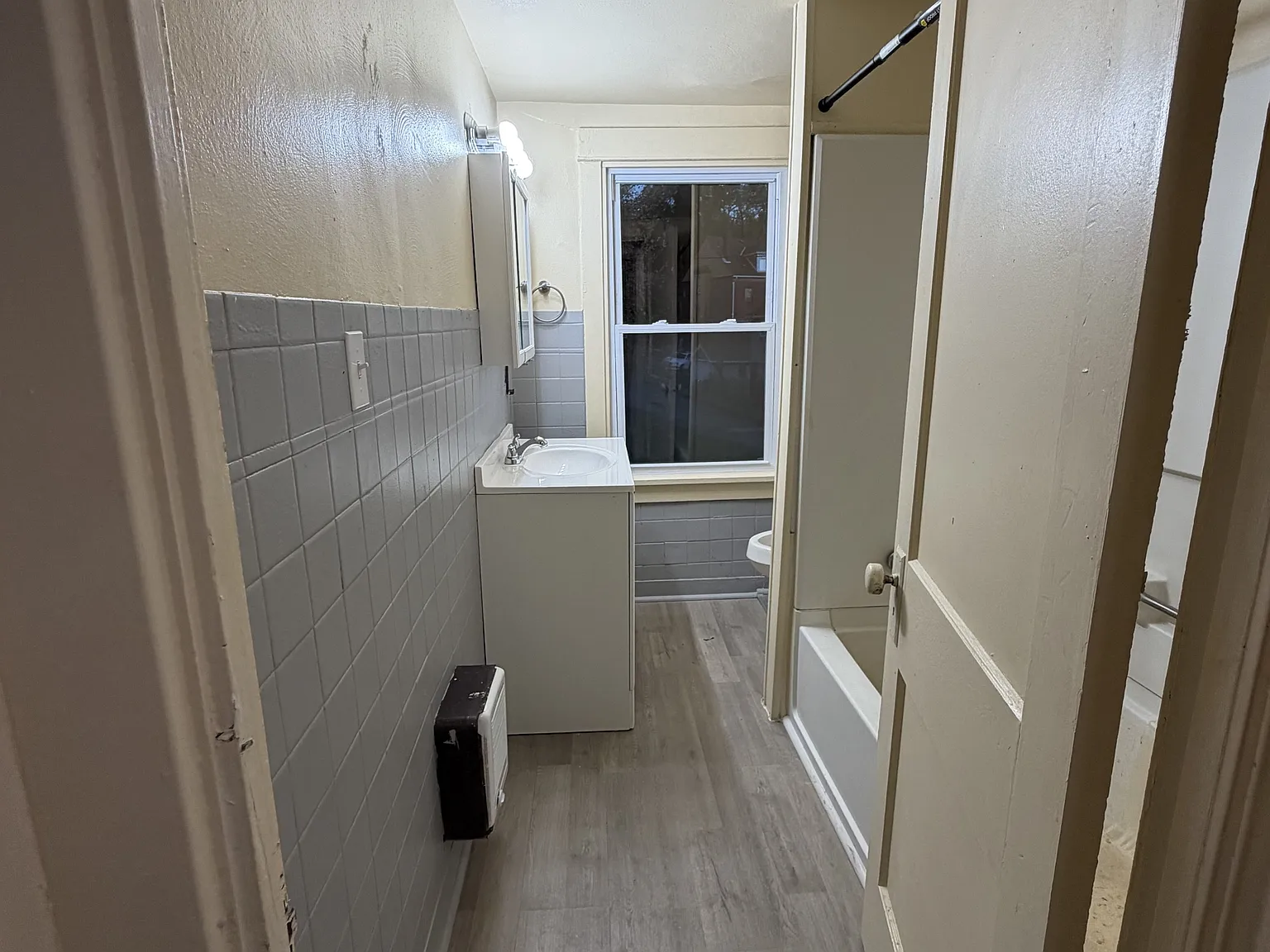 903 Cliff Street - 1 — Photo 4