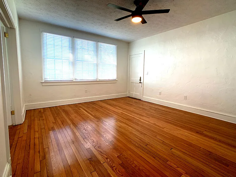 830 Lasalle St #3 — Photo 9