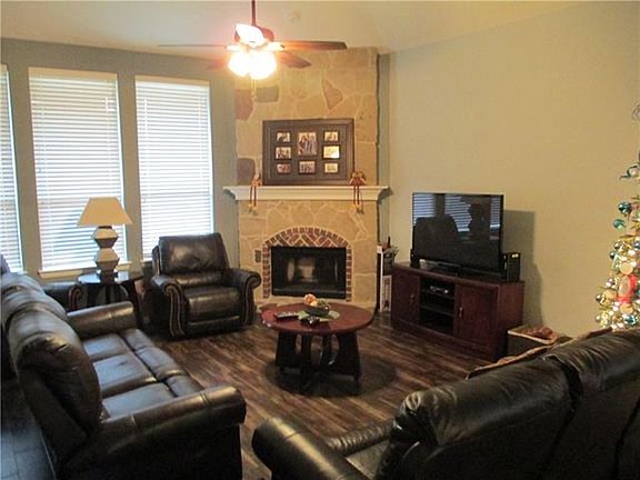 3rd image of 2657 Waterdance Dr