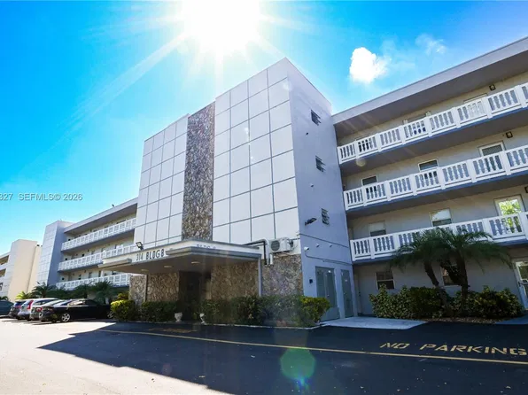 314 SE 10th St APT 307, Dania Beach, FL 33004