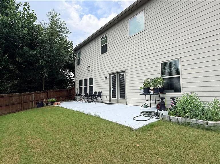 1810 Kingsbridge Ct — Photo 25