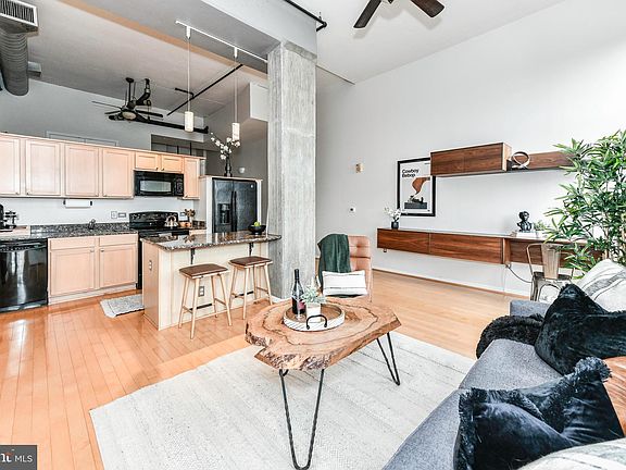5th image of 2720 S Arlington Mill Dr Unit 309