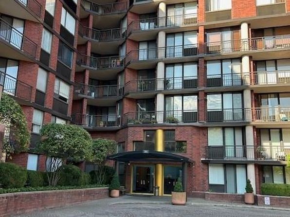 50 E Hartsdale Ave APT 2F