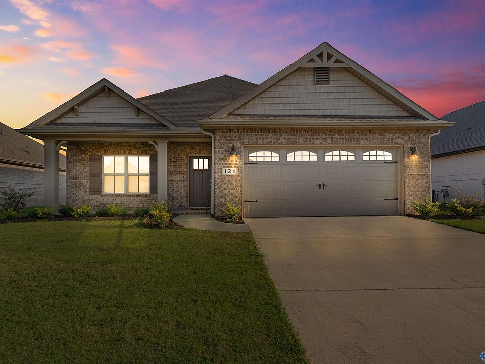 1st image of 124 Caspian Ln