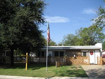 1st image of 2807 Elm Park