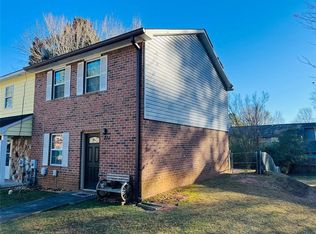 2711 Greystone Ct, Austell, GA 30106