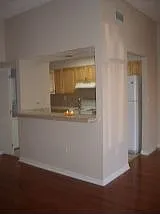 kitchen/bar
