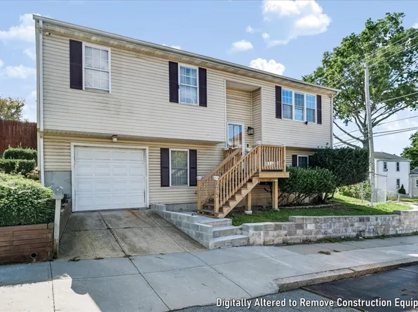 175 Slade St, Fall River, MA 02724